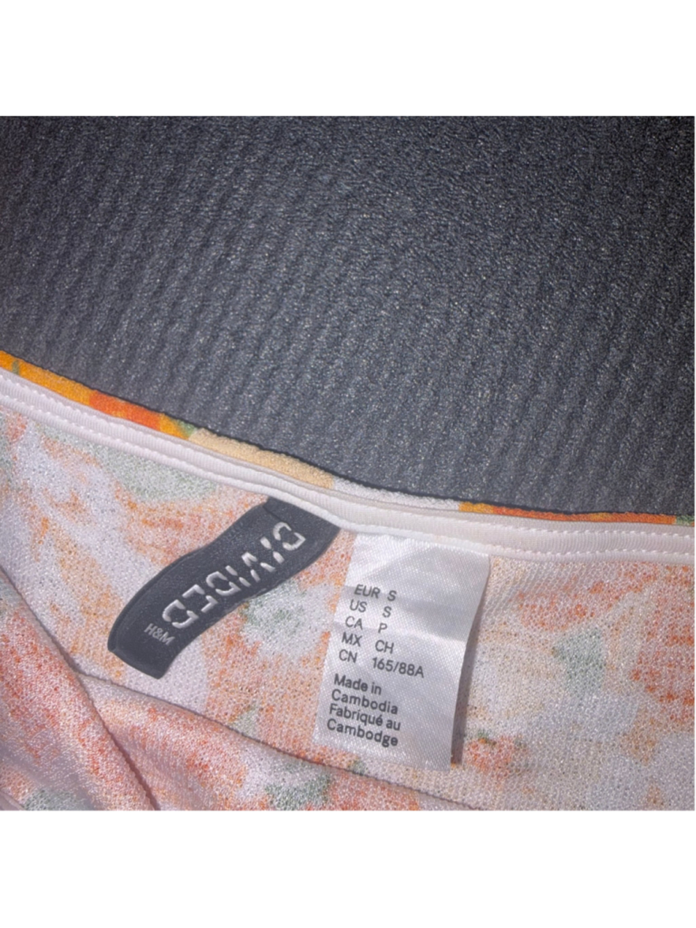 H&M DIVIDED Orange Floral Print Romper - Picture 3 of 4